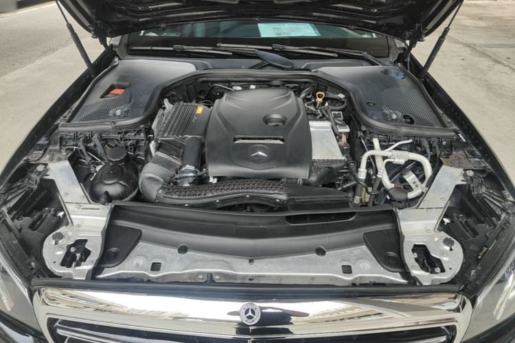 Used Mercedes-Benz E-Class 2017 Restyled E 300 Sport Edition Engine Bay