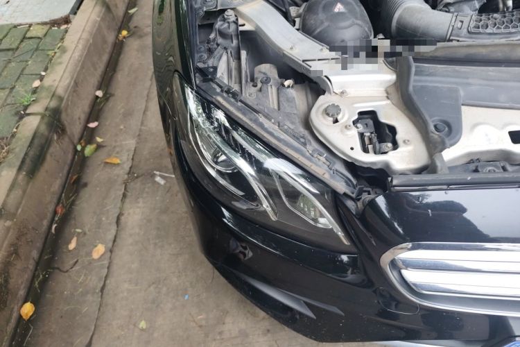 Used Mercedes-Benz E-Class 2017 E 300 L Sporty and Stylish Model Engine Bay Right