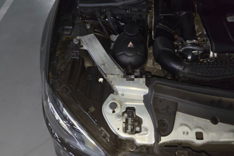 Used Mercedes-Benz E-Class 2017 E 200 L Sport 4MATIC Engine Bay Right