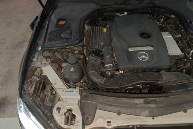 Used Mercedes-Benz E-Class 2017 E 300 L Luxury Model Engine Bay Right