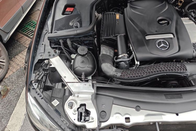 Used Mercedes-Benz E-Class 2017 E 300 L Sport Luxury Edition Engine Bay Right