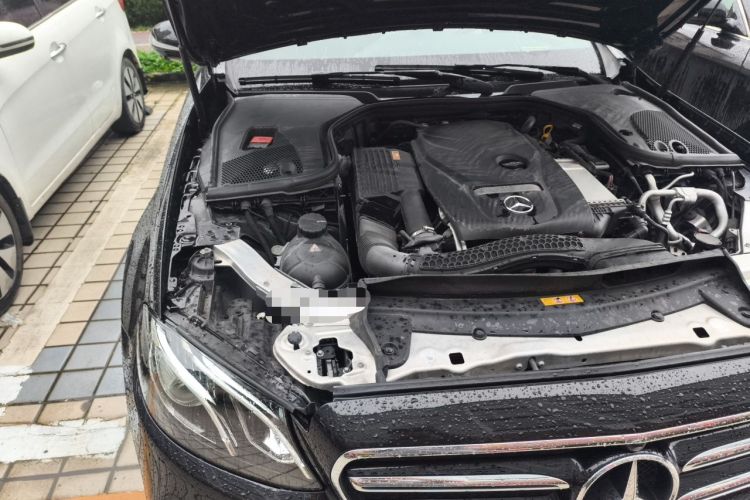 Used Mercedes-Benz E-Class 2017 E 300 Sport Edition Engine Bay Right