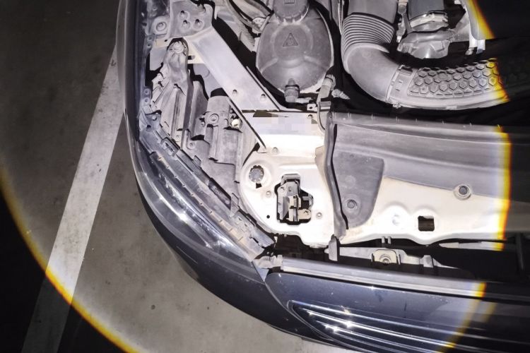 Used Mercedes-Benz E-Class 2017 E 300 L Luxury Model Engine Bay Right