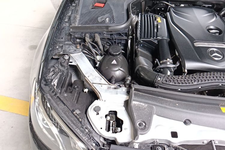 Used Mercedes-Benz E-Class 2017 E 300 L Sport Luxury Edition Engine Bay Right