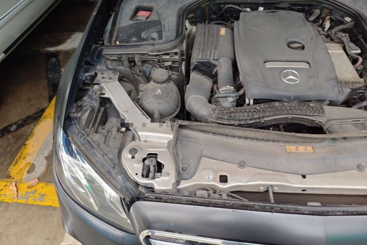 Used Mercedes-Benz E-Class 2017 Restyled E 300 Sport Edition Engine Bay Right