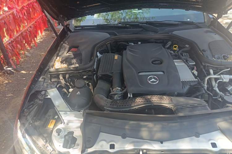 Used Mercedes-Benz E-Class 2017 E 300 Sport Edition Engine Bay Right