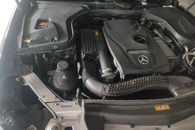 Used Mercedes-Benz E-Class 2017 E 300 L Sport Luxury Edition Engine Bay Right