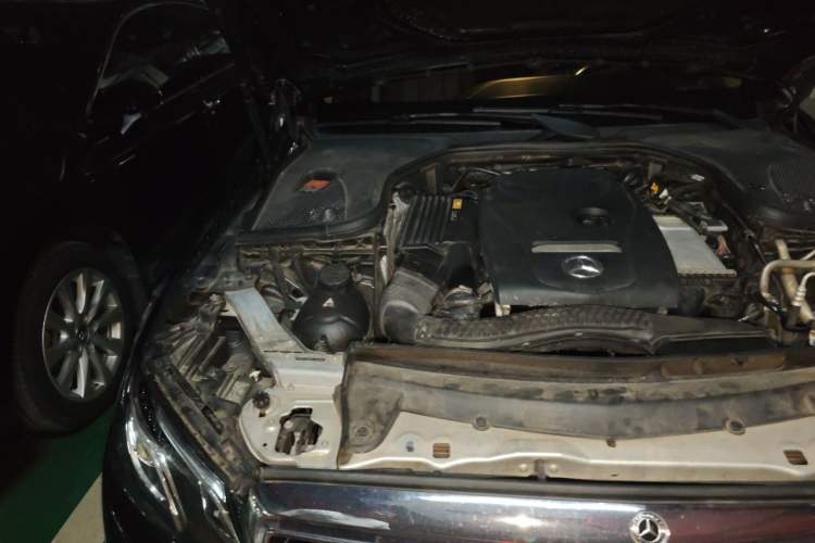 Used Mercedes-Benz E-Class 2017 E 300 L Luxury Model Engine Bay Right