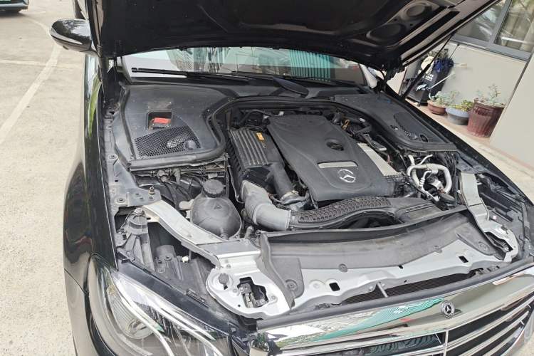 Used Mercedes-Benz E-Class 2017 E 300 L Sporty and Stylish Model Engine Bay Right