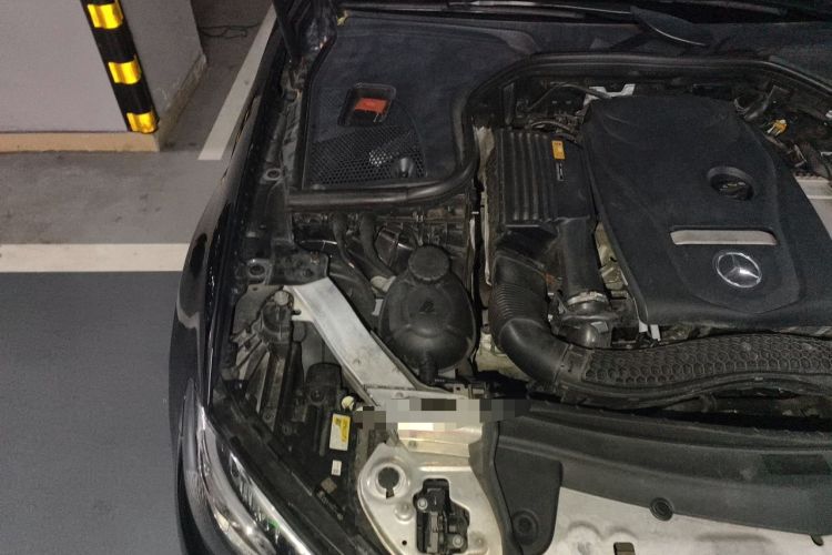 Used Mercedes-Benz E-Class 2017 E 300 L Sporty and Stylish Model Engine Bay Right