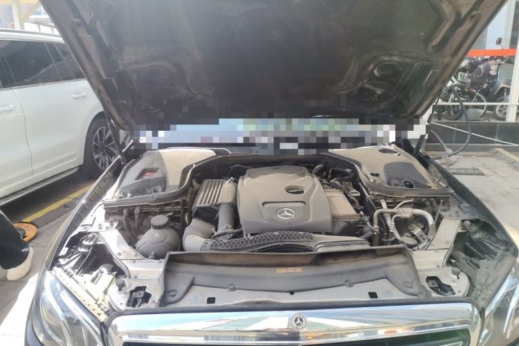 Used Mercedes-Benz E-Class 2017 E 300 L Luxury Model Engine Bay