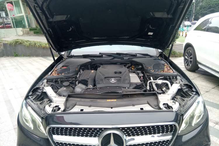 Used Mercedes-Benz E-Class 2017 E 200 Sport 4MATIC Engine Bay