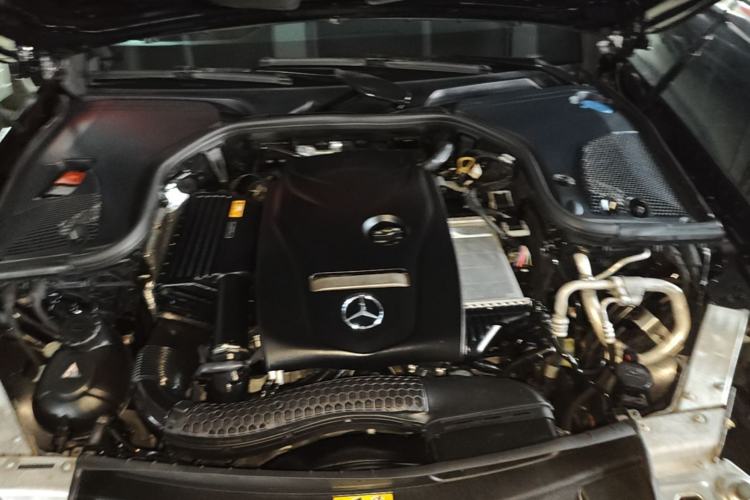 Used Mercedes-Benz E-Class 2017 E 200 Sport Engine Bay