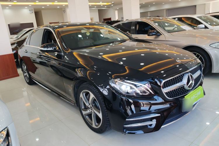 Used Mercedes-Benz E-Class 2017 E 300 L Sport Luxury Edition Exterior 1
