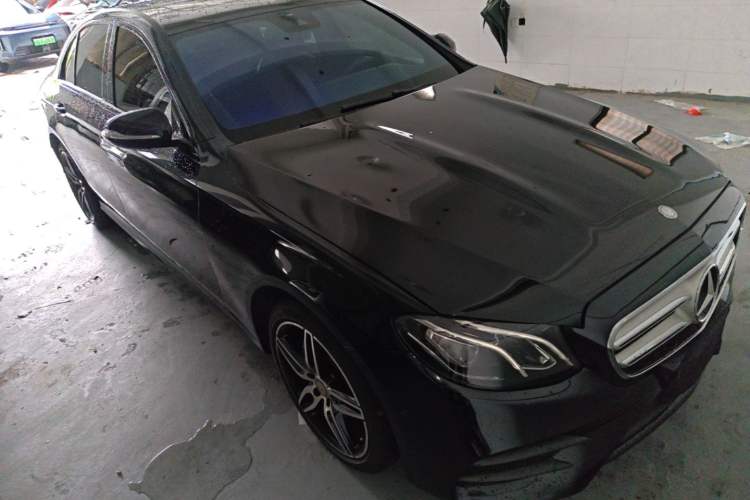 Used Mercedes-Benz E-Class 2017 E 200 Sport 4MATIC Exterior 1