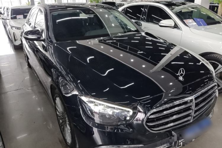 Used Mercedes-Benz E-Class 2017 E 300 L Sport Luxury Edition Exterior 1