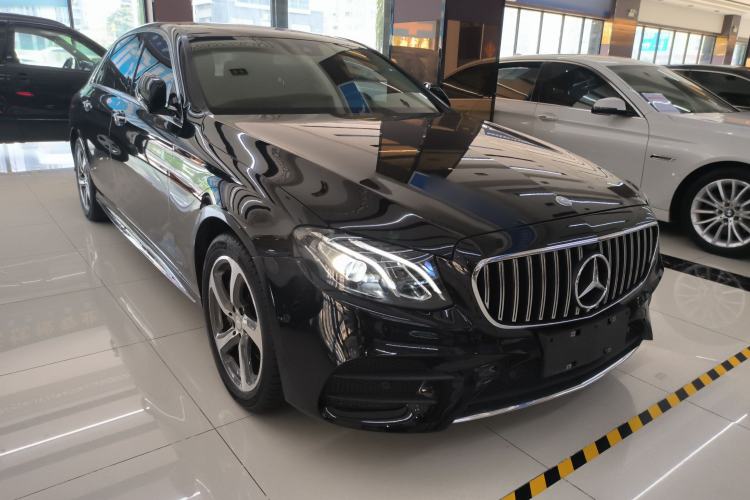 Used Mercedes-Benz E-Class 2017 E 300 L Sporty and Stylish Model Exterior 1
