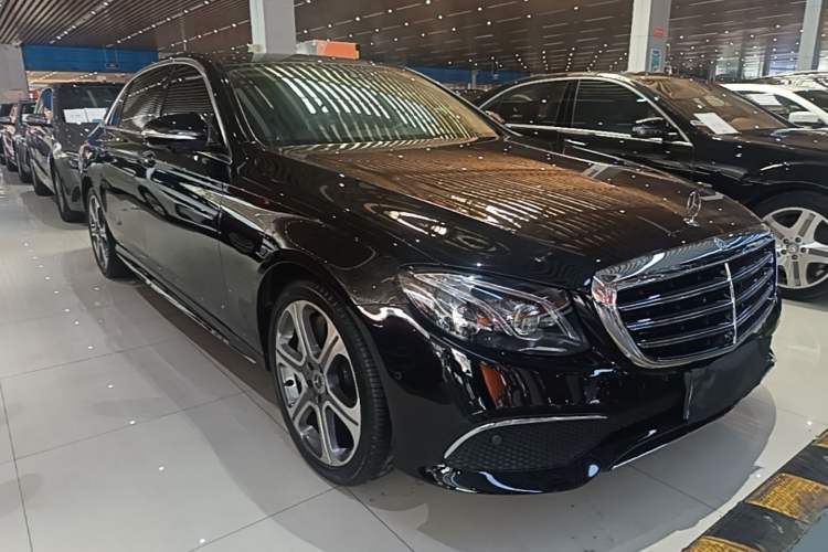 Used Mercedes-Benz E-Class 2017 E 320 L Sport 4MATIC Exterior 1