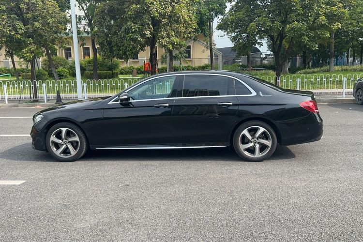 Used Mercedes-Benz E-Class 2017 E 300 L Sport Luxury Edition Exterior 2