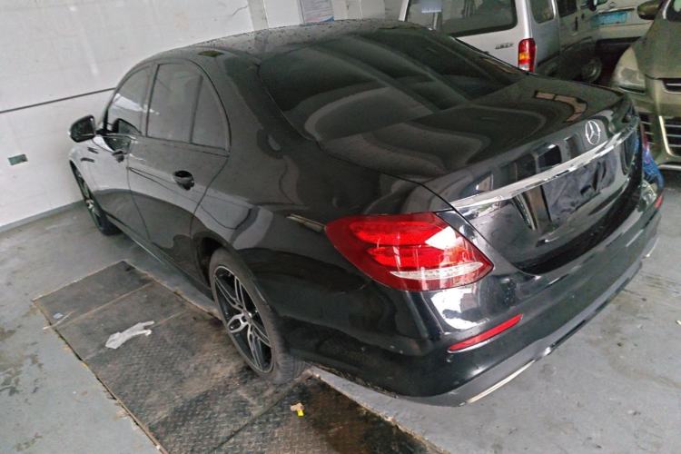 Used Mercedes-Benz E-Class 2017 E 200 Sport 4MATIC Exterior 2