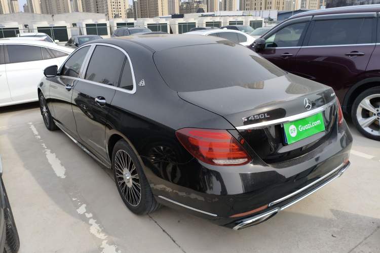 Used Mercedes-Benz E-Class 2017 E 200 L 4MATIC Exterior 2