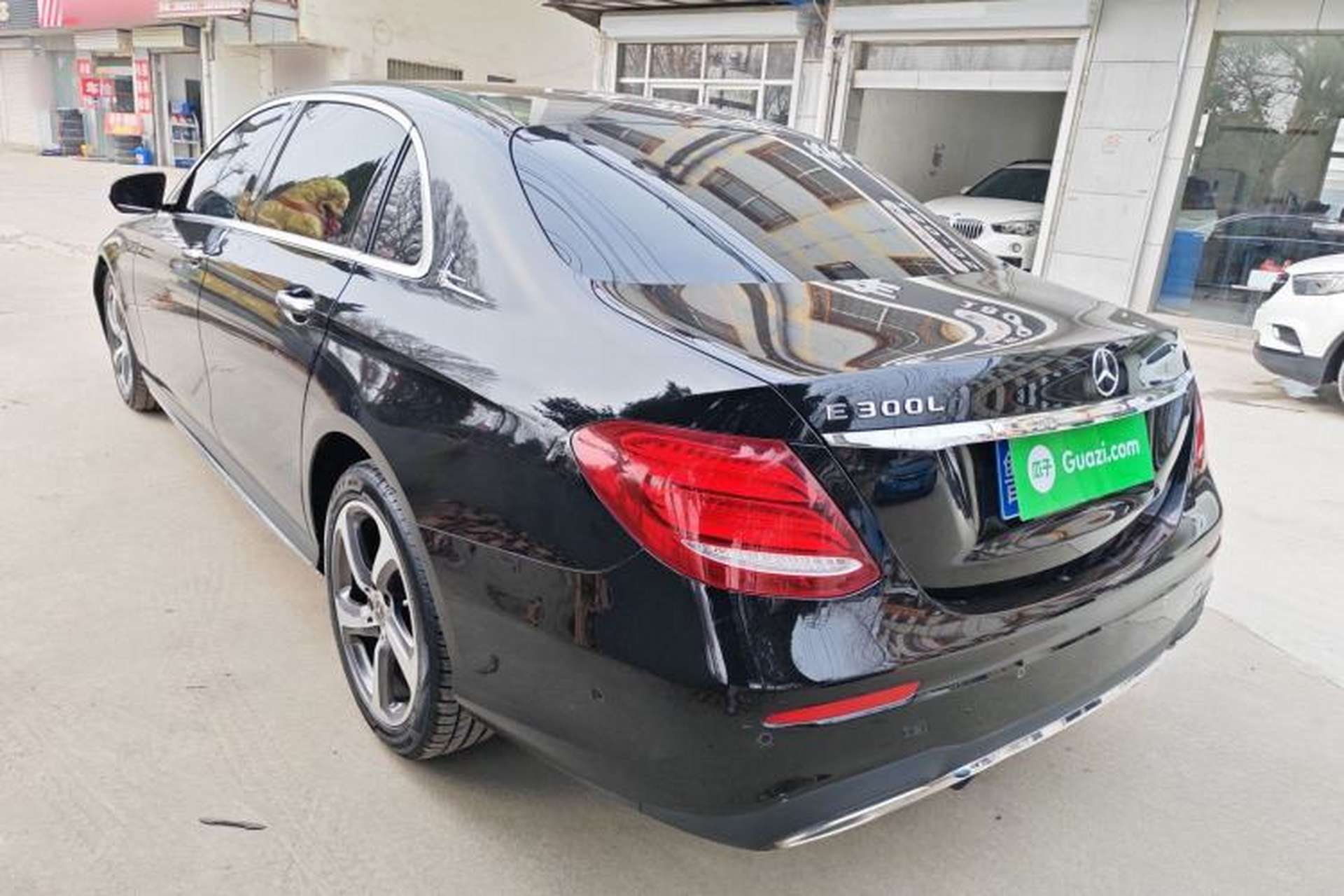 Used Mercedes-Benz E-Class 2017 E 300 L Sport Luxury Edition Exterior 2