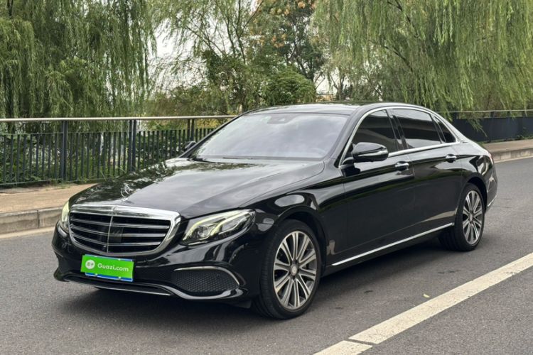 Used Mercedes-Benz E-Class 2017 E 320 L 4MATIC Exterior 2