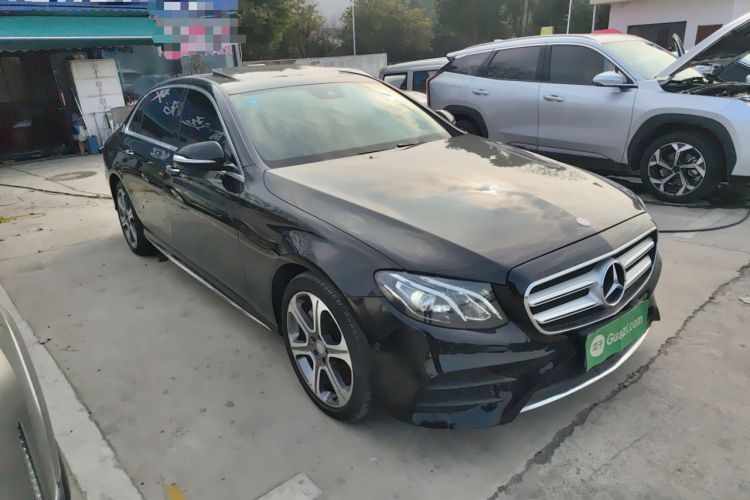 Used Mercedes-Benz E-Class 2017 E 300 L Sporty and Stylish Model Exterior 2