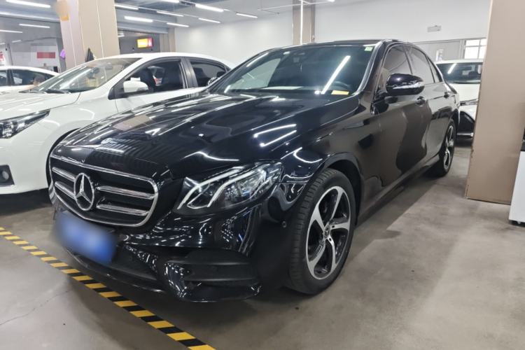 Used Mercedes-Benz E-Class 2017 E 200 Sport Exterior 2