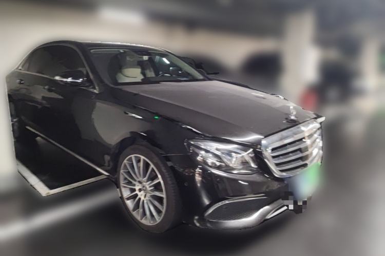 Used Mercedes-Benz E-Class 2017 E 320 L 4MATIC Exterior 2