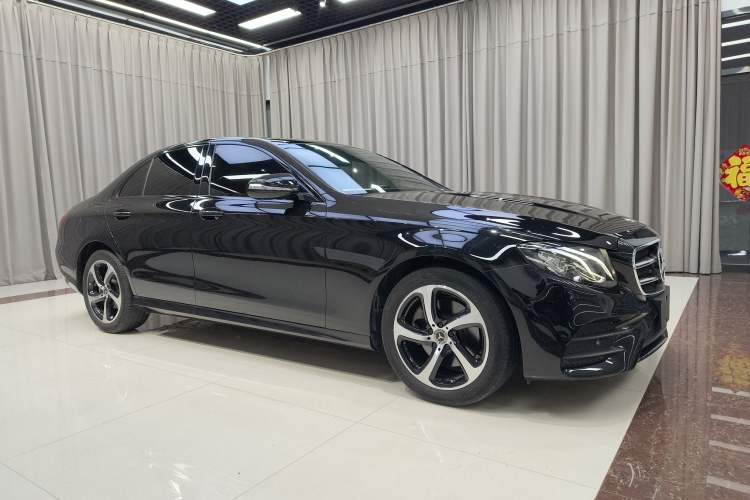 Used Mercedes-Benz E-Class 2017 E 200 Sport Exterior 3
