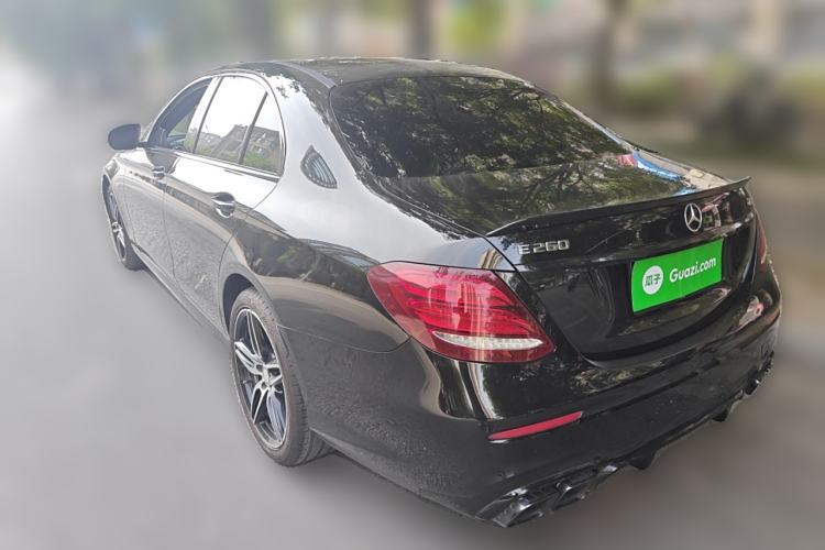 Used Mercedes-Benz E-Class 2017 Facelift E 200 Sport 4MATIC Exterior 3