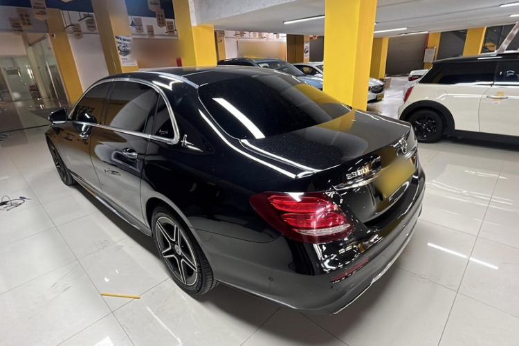 Used Mercedes-Benz E-Class 2017 E 300 L Sport Luxury Edition Exterior 4