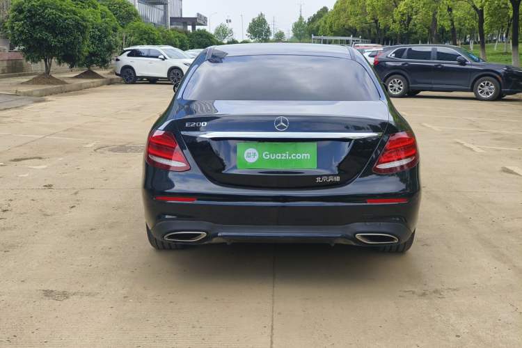 Used Mercedes-Benz E-Class 2017 Facelift E 200 Sport 4MATIC Exterior 5