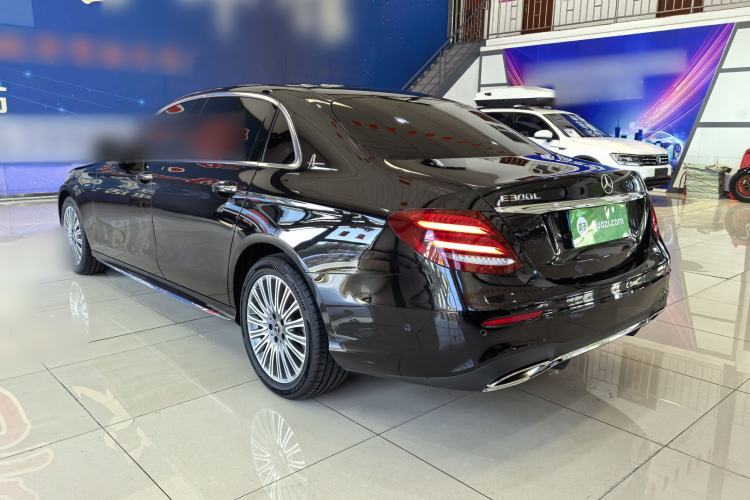 Used Mercedes-Benz E-Class 2017 E 300 L Sport Luxury Edition Exterior 5