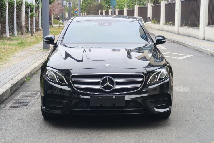 Used Mercedes-Benz E-Class 2017 E 200 Sport 4MATIC Exterior 5