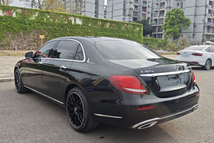 Used Mercedes-Benz E-Class 2017 E 300 L Luxury Model Exterior 6