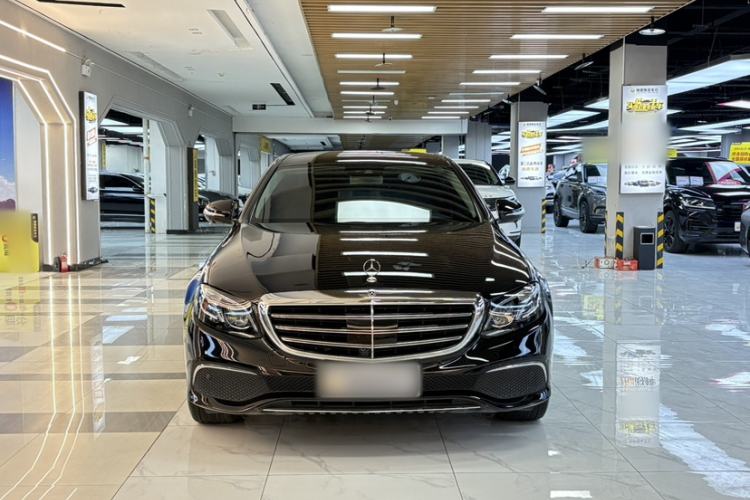 Used Mercedes-Benz E-Class 2017 E 320 L 4MATIC Exterior 7