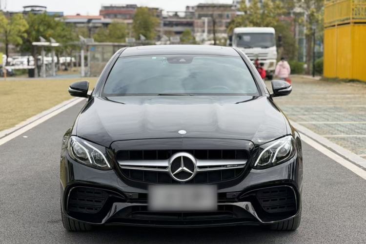 Used Mercedes-Benz E-Class 2017 E 200 Sport 4MATIC Exterior 7