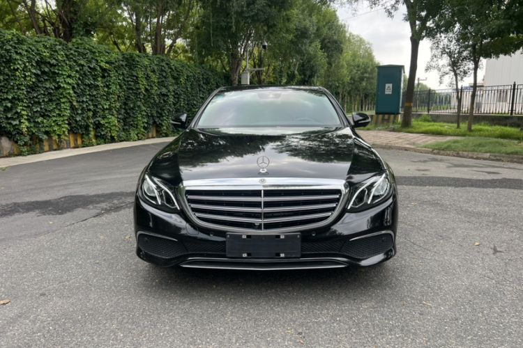 Used Mercedes-Benz E-Class 2017 E 300 L Luxury Model Exterior 7