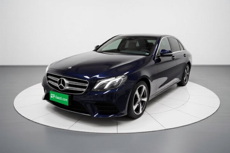 Gebrauchter Mercedes-Benz E-Class 2017 E 300 L Sporty and Stylish Model Guazi used car, China used car export, Used car for sale, Used cars, Cheapest cars for sale