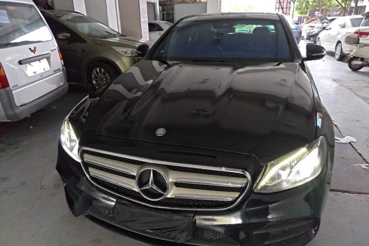 Used Mercedes-Benz E-Class 2017 E 200 Sport 4MATIC Front