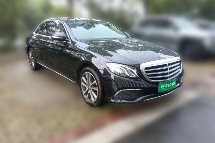 Used Mercedes-Benz E-Class 2017 E 200 L 4MATIC Front Right 45 Deg