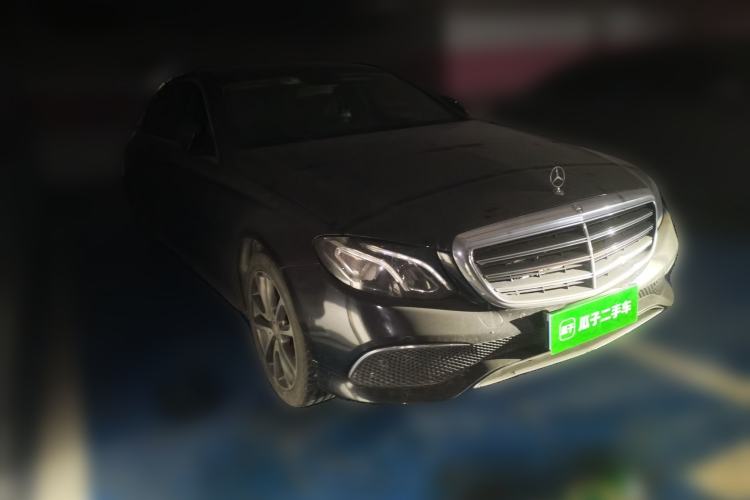 Used Mercedes-Benz E-Class 2017 E 200 L 4MATIC Front Right 45 Deg