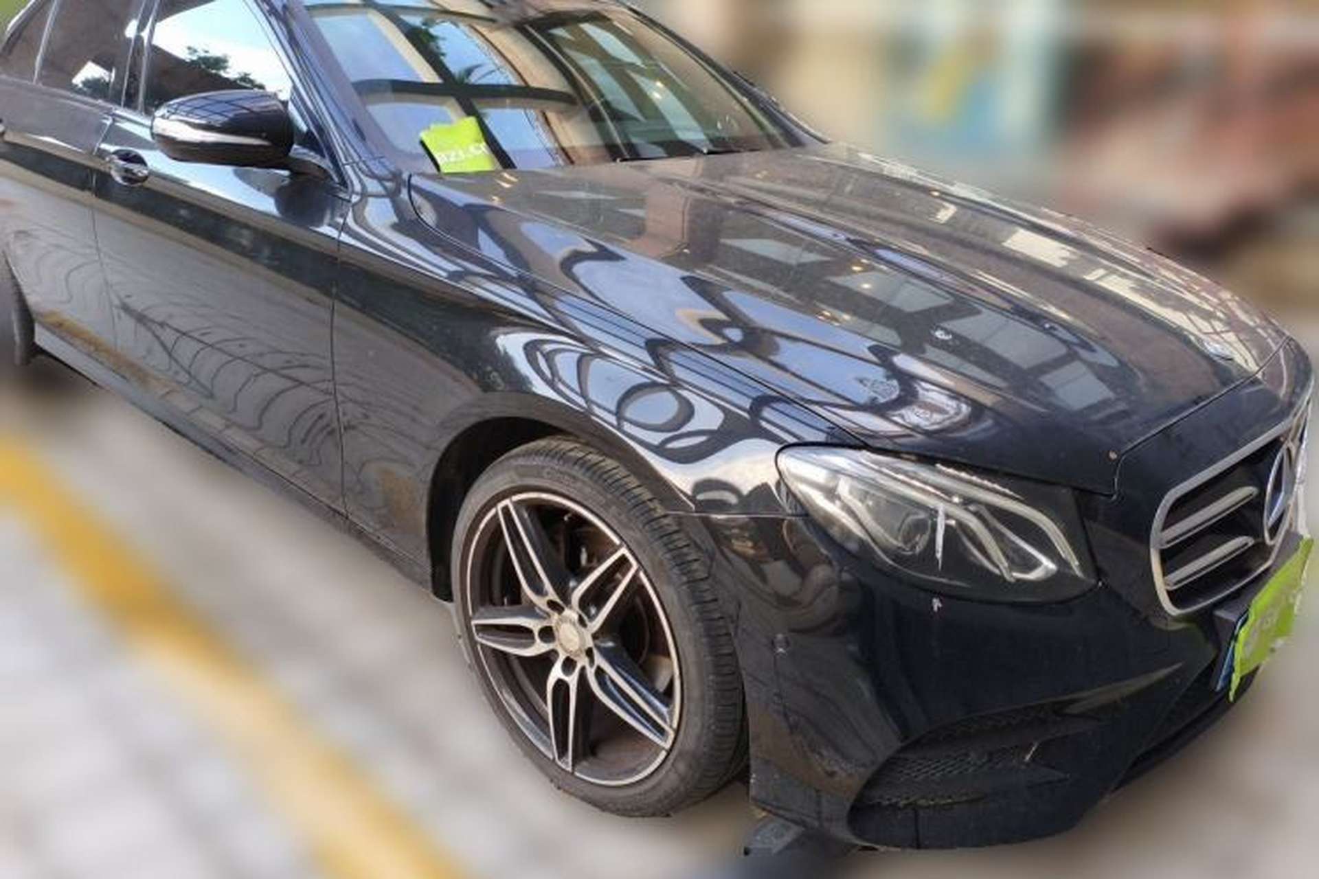 Used Mercedes-Benz E-Class 2017 E 200 Sport 4MATIC Front Right 45 Deg