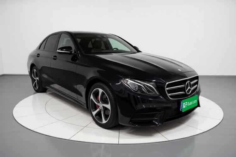 Used Mercedes-Benz E-Class 2017 E 200 Sport Front Right 45 Deg