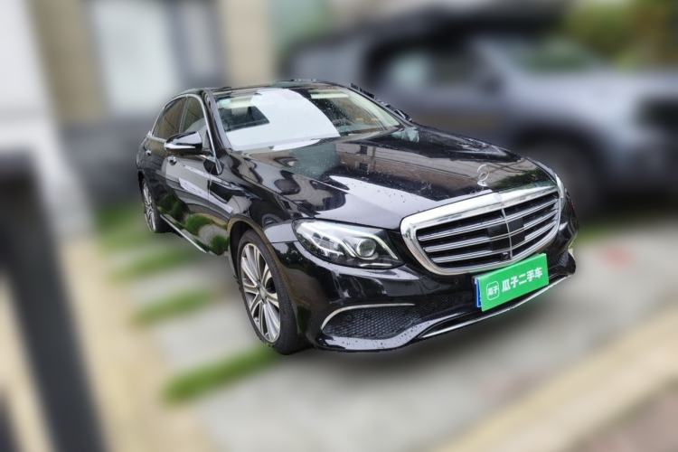 Used Mercedes-Benz E-Class 2017 E 320 L 4MATIC Front Right 45 Deg
