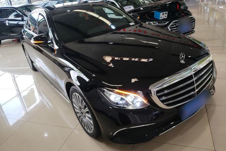 Used Mercedes-Benz E-Class 2017 E 300 L Sport Luxury Edition Front Right 45 Deg