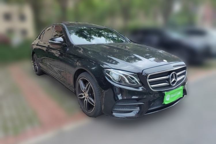 Used Mercedes-Benz E-Class 2017 Facelift E 200 Sport 4MATIC Front Right 45 Deg