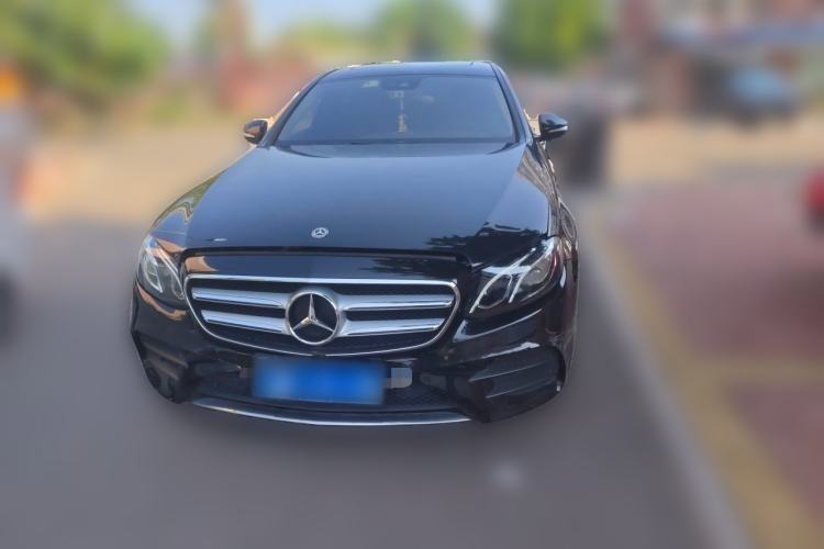 Used Mercedes-Benz E-Class 2017 E 200 Sport Front Right 45 Deg